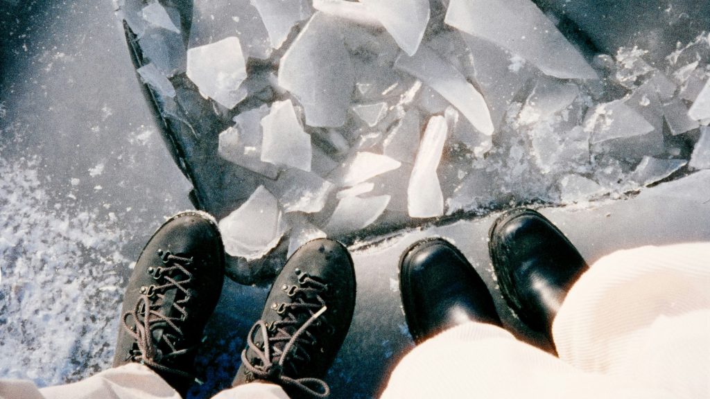 Bitcoin Slides Below K to 3-Month Low as Nasdaq Futures Dip, Japanese Yen Sparks Risk-Off Fears