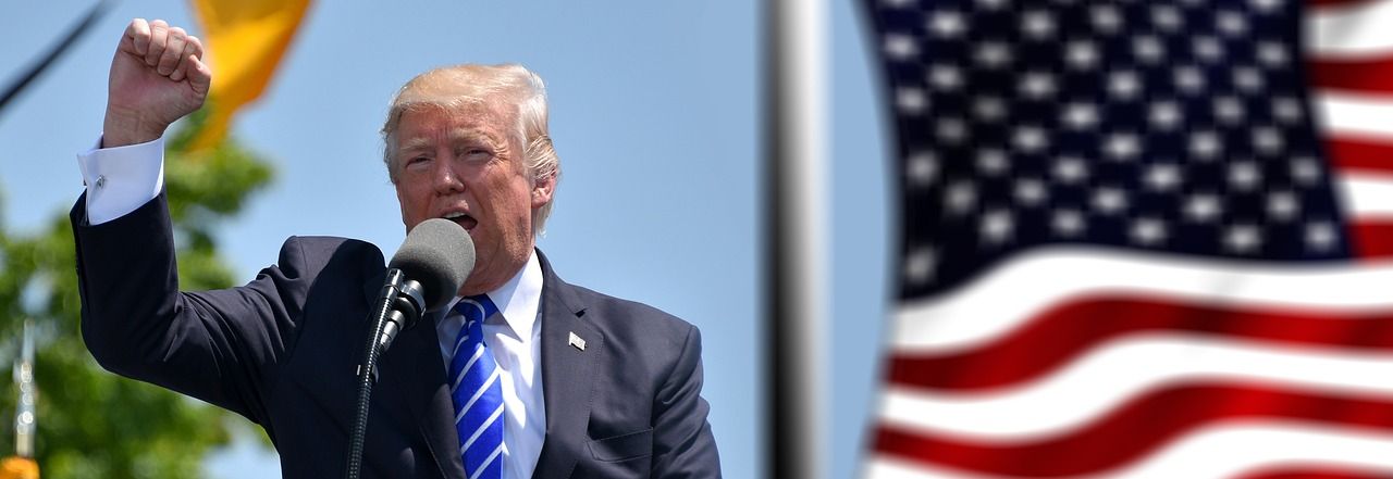 Bitcoin, XRP and SOL Rise With U.S. Equity Futures as Trump Plans Targeted Action for Tariffs Liberation Day