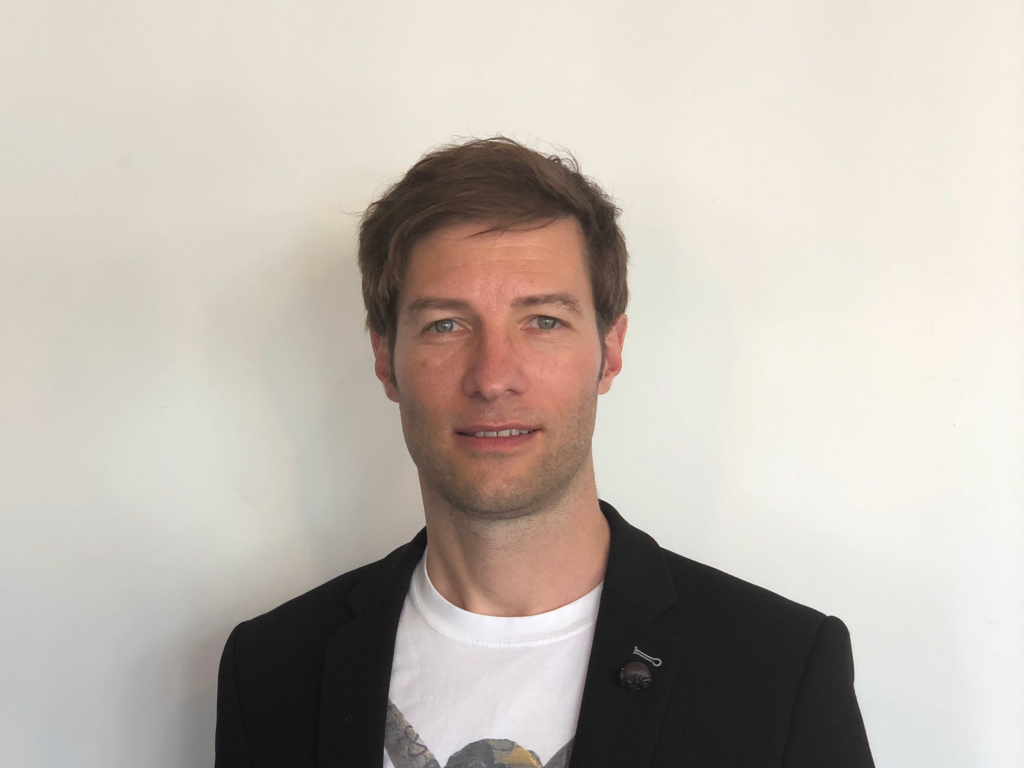 Blockchain for IoT Minima to Develop Ledger-Embedded Microchips With ARM