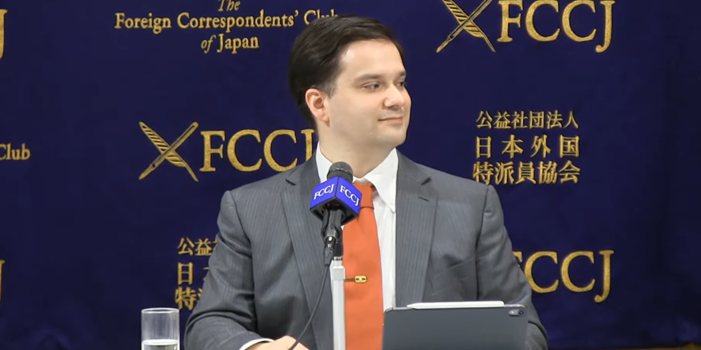 Defunct Exchange Mt. Gox Moves B in Bitcoin to Two Wallets