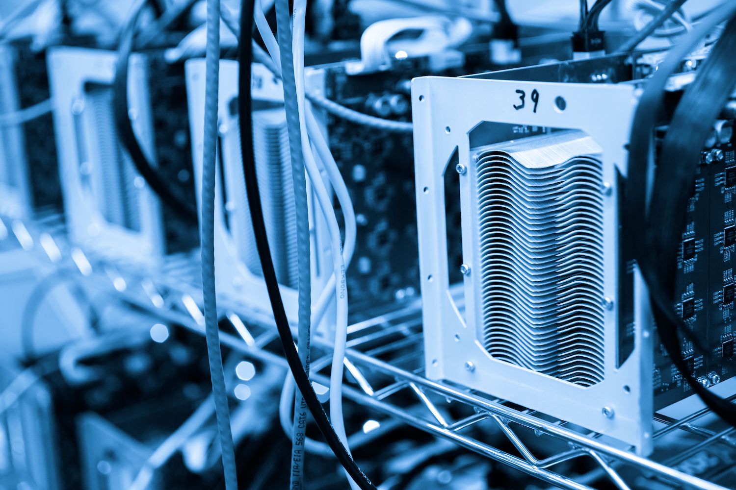 Hut 8 Reports 1M Net Income in 2024 While Expanding AI Infrastructure