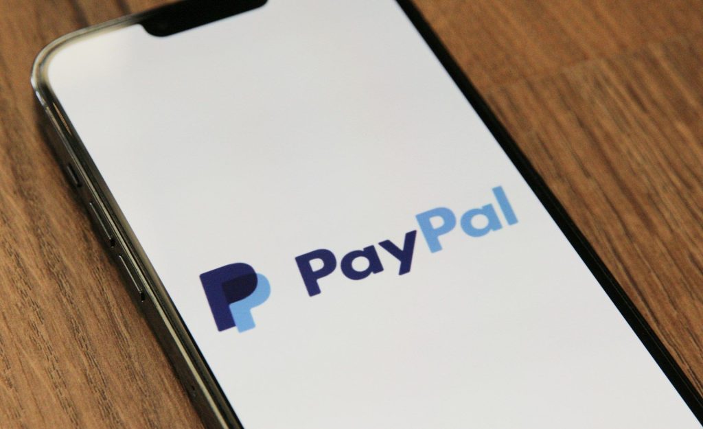 PayPal Pushes Further Into Crypto by Adding Chainlink and Solana as New Offerings