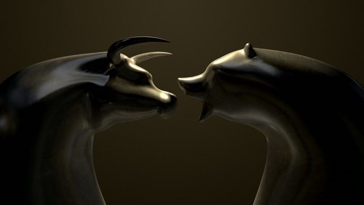 Wobble in Bitcoin, Ether, XRP Prices Cause Crypto Bulls and Bears to See 0M Liquidations Each