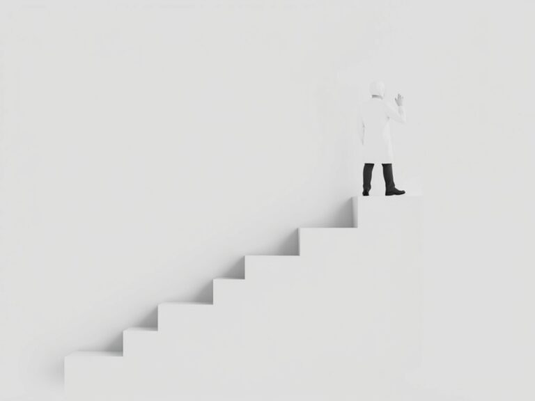 img-smart-money-moves-a-practical-guide-to-investing-and-managing-your-finances-4